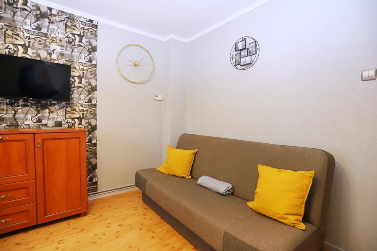 Apartament Rowerlovy Lejlighed Wałbrzych Eksteriør billede